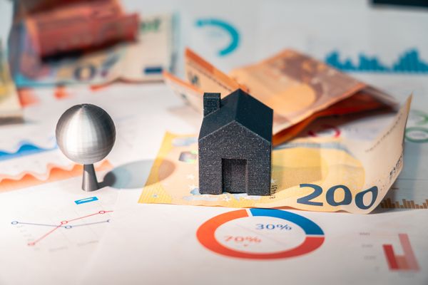 Best Areas to Buy a Flat in Bangalore in 2026 - Expert Guide