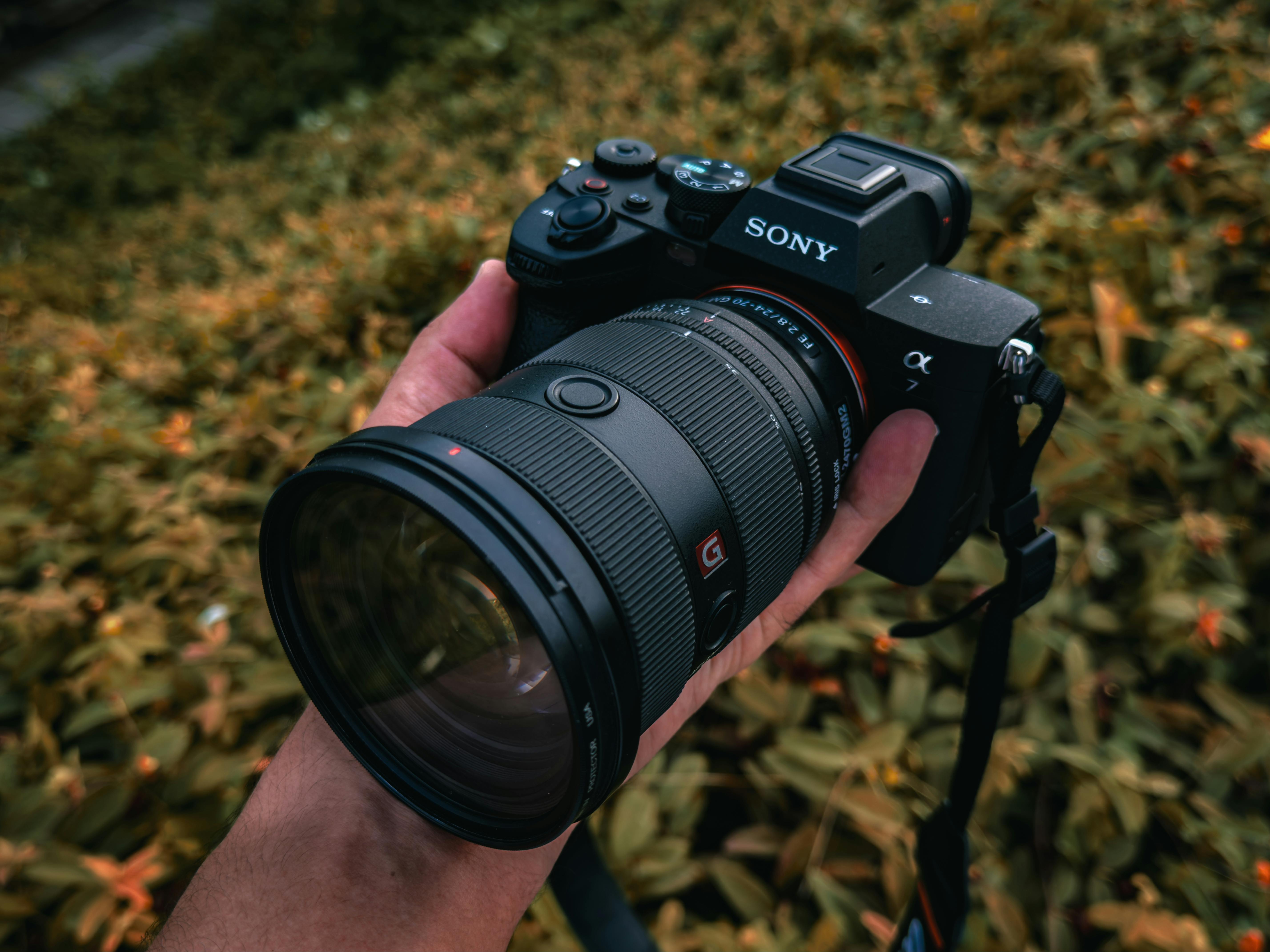 gear reviews — Photo by Baran Robin on Pexels