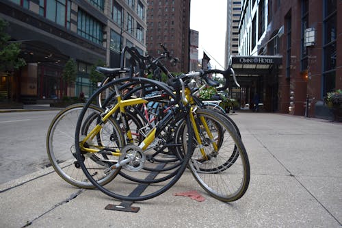 Imagine de stoc gratuită din bicicletă, drum, galben
