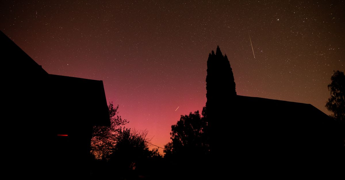 Las perseidas coinciden con un eclipse solar en una rara oportunidad para observar el cielo Las perseidas coinciden con un eclipse solar en una rara oportunidad para observar el cielo
