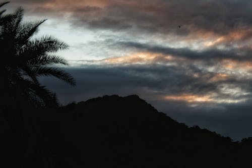 冷色調, 山, 日落 的 免費圖庫相片
