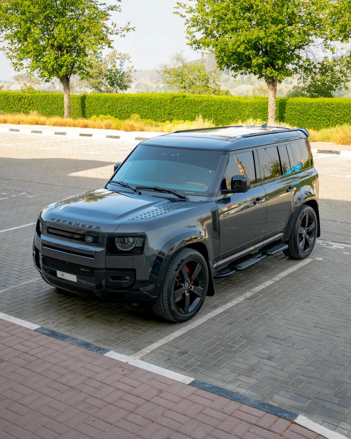 Land Rover Difender · Free Stock Photo