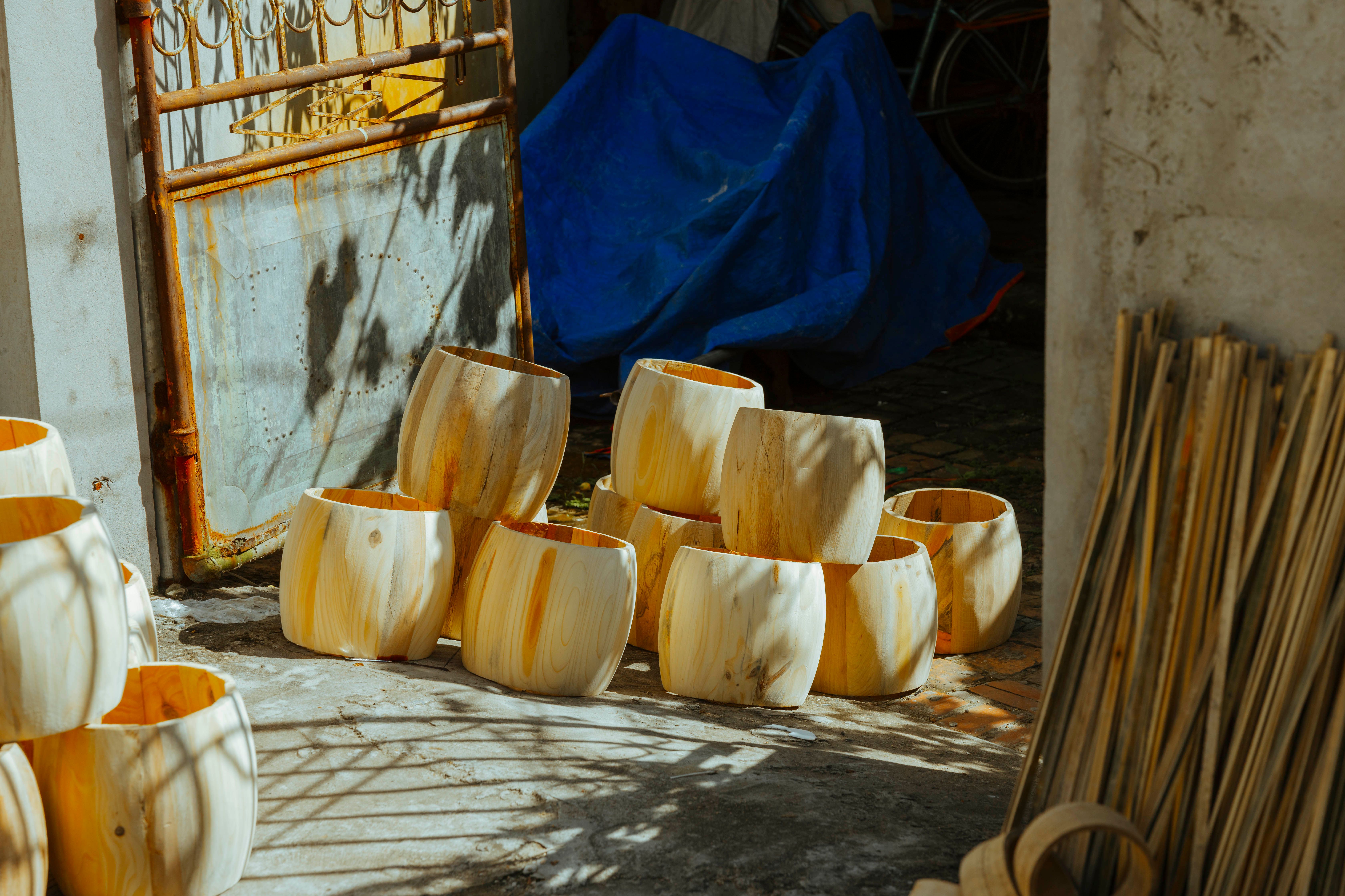 Masonry and Render Painting in Clapham Junction — quality trade paint going on in two coats