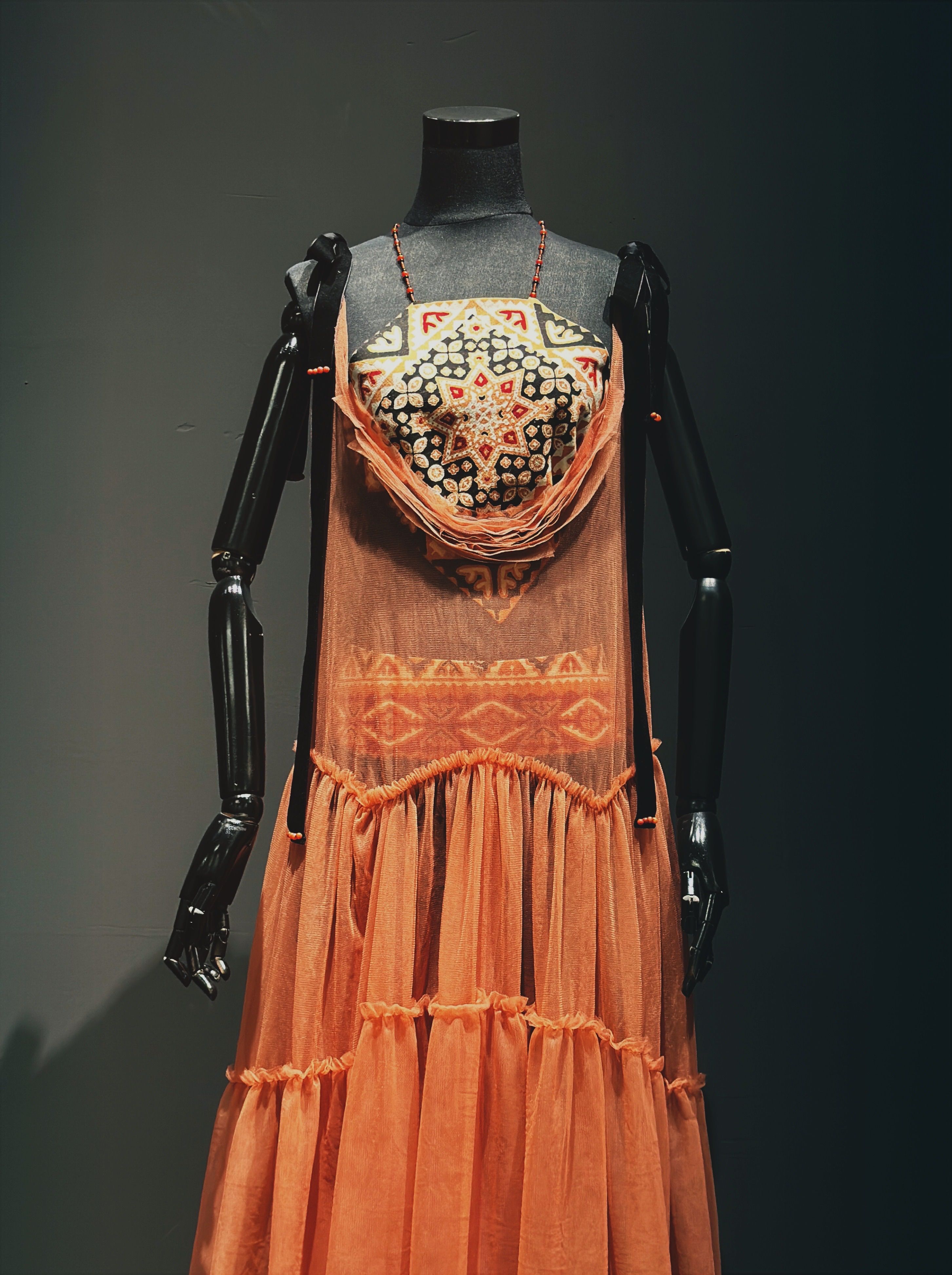 Vestidos e Saias