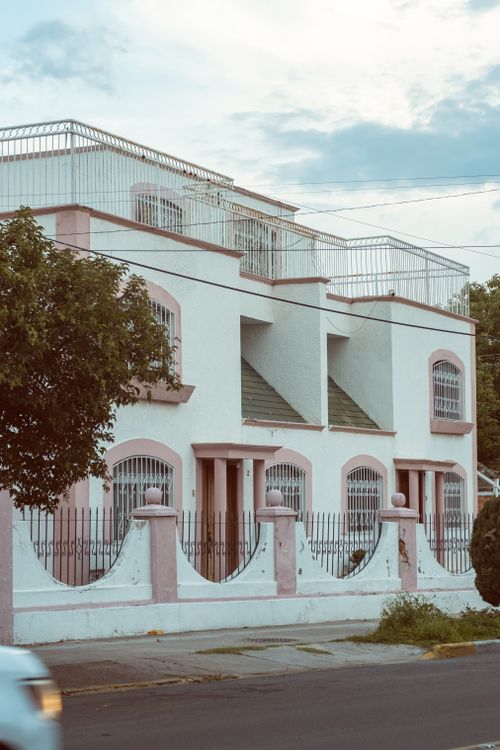 Free Elegant urban architecture captured in Aguascalientes, Mexico, highlighting traditional design elements. Stock Photo