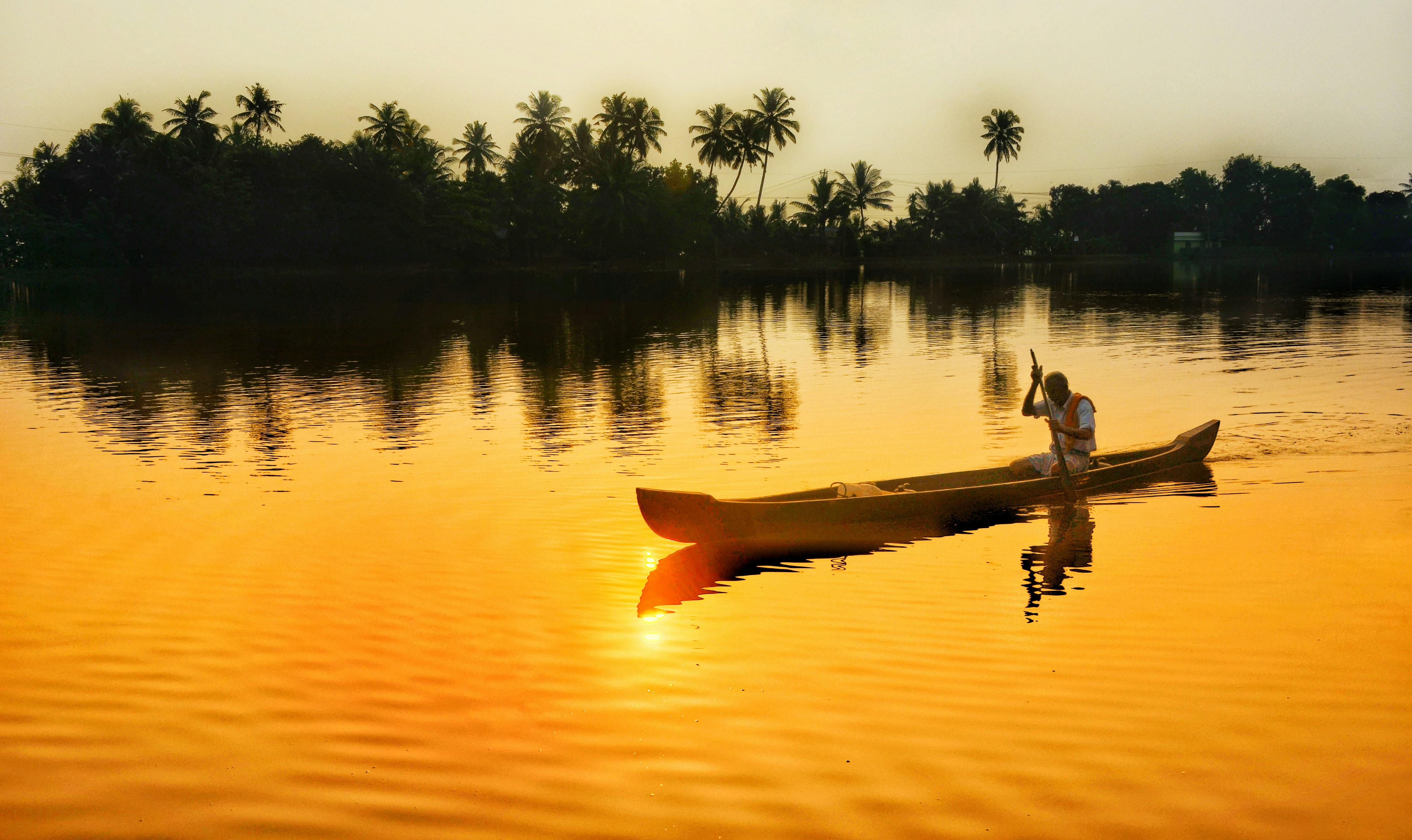 Canoeing in Kerala