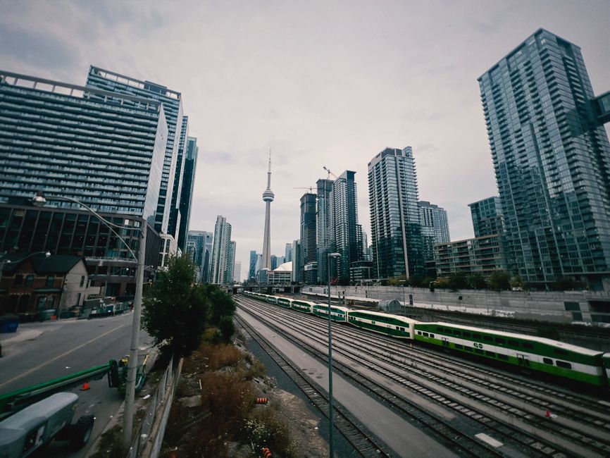 Aecon secures $714 mln Ontario transport contract, lifts backlog