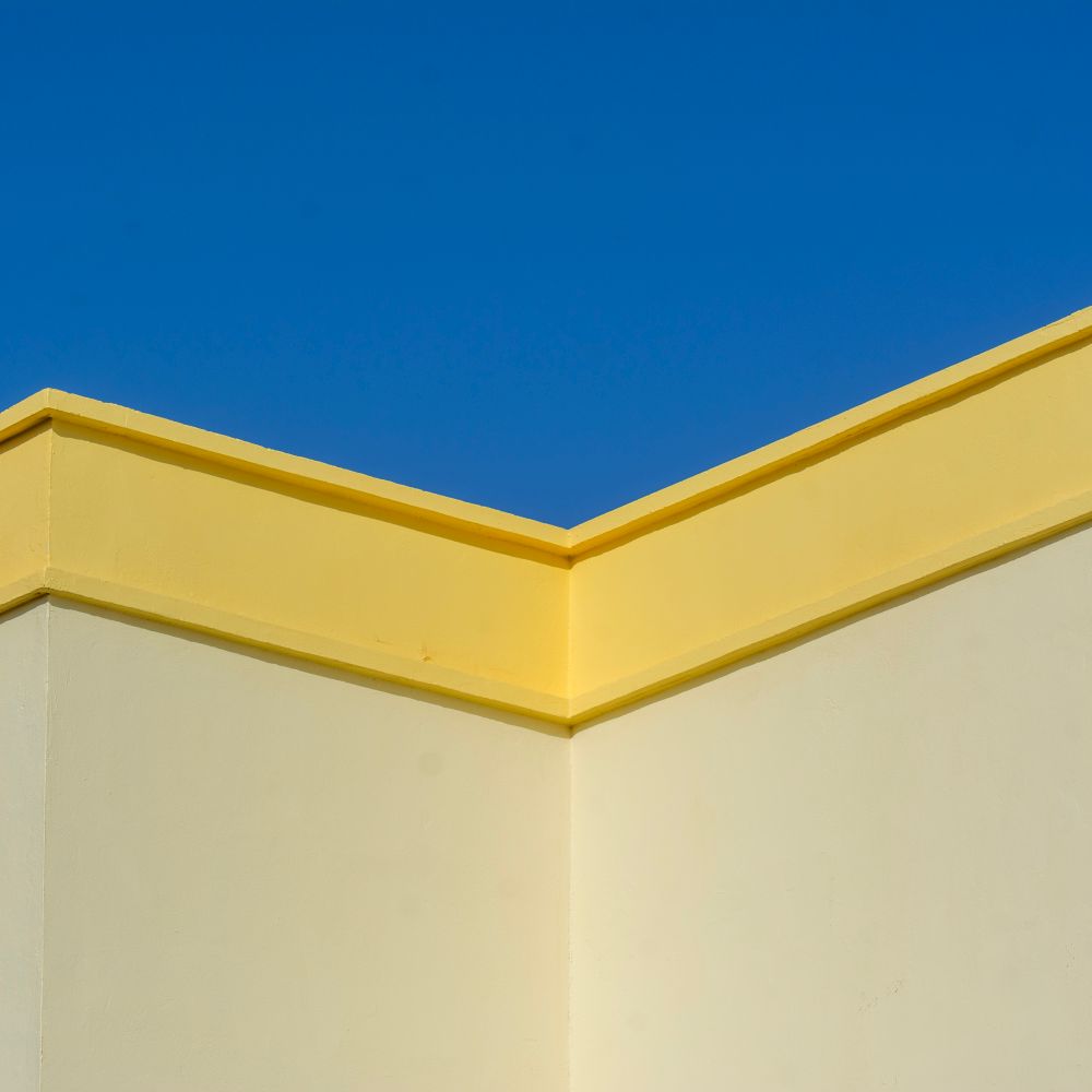 Painters and Decorators in Hendon — surfaces prepped and cut in by hand