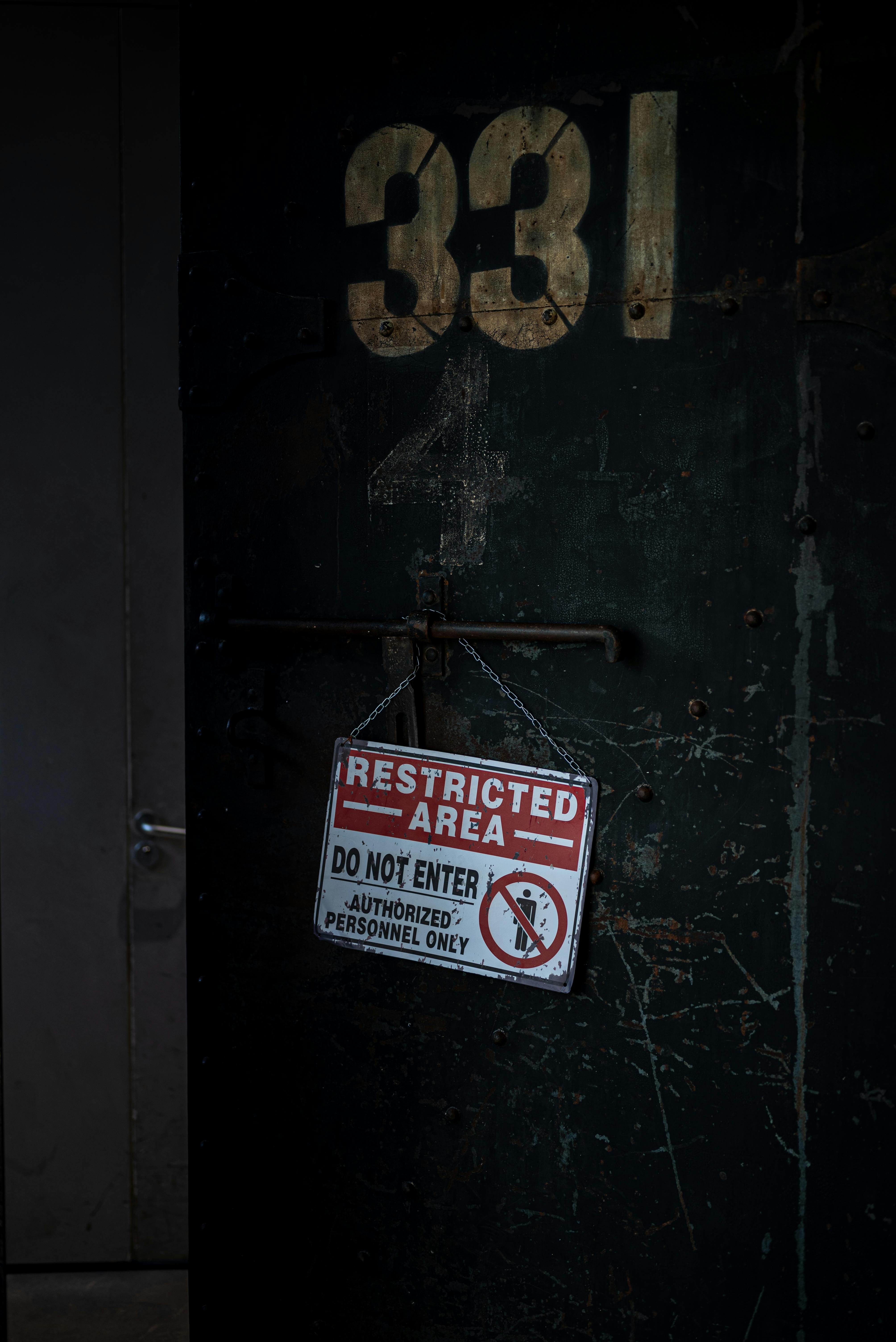 a sign on a door that says no trespassing