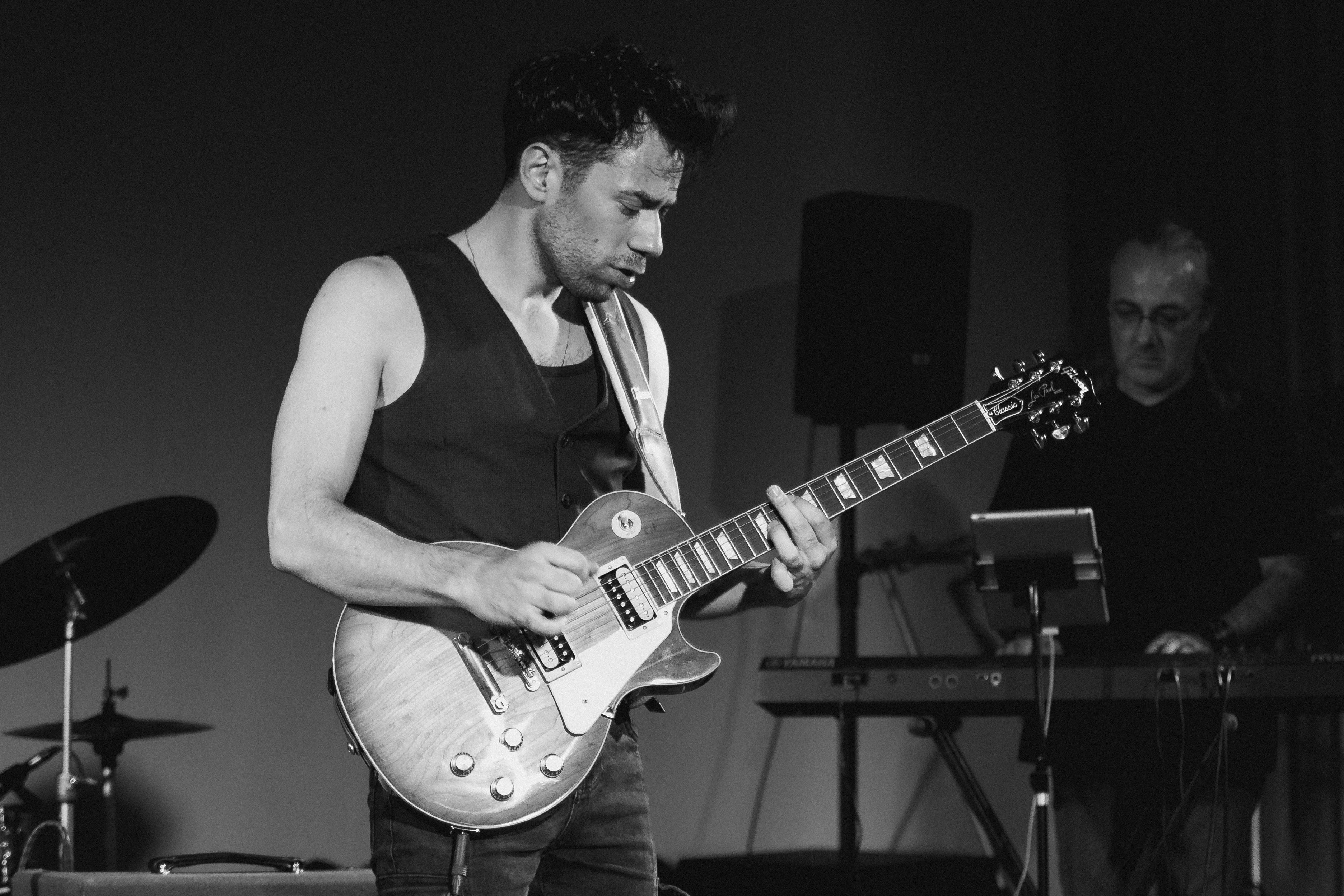 NEW MUSIC DISCOVERY - 08.05.26 — Photo by Aleksandar Andreev on Pexels