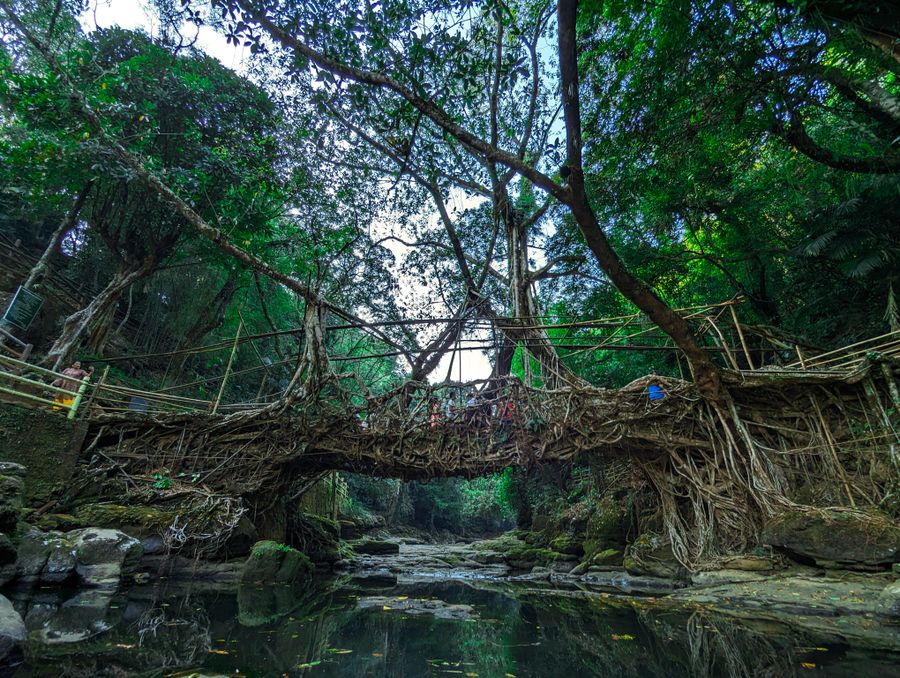 Dawki & Mawlynnong photo 4