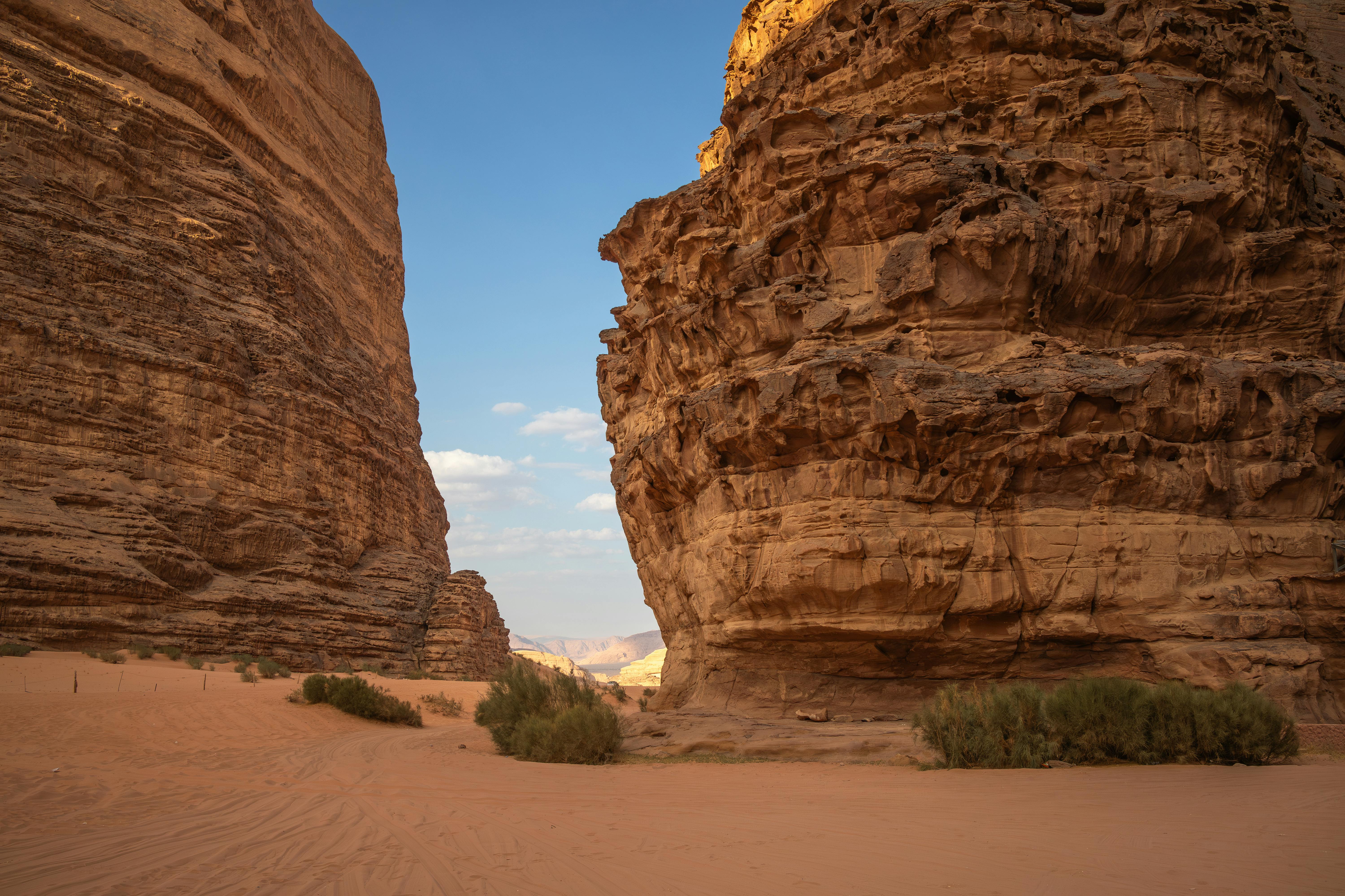 財經：中東情勢如何影響基礎建設股票投資策略？你需要知道的事！