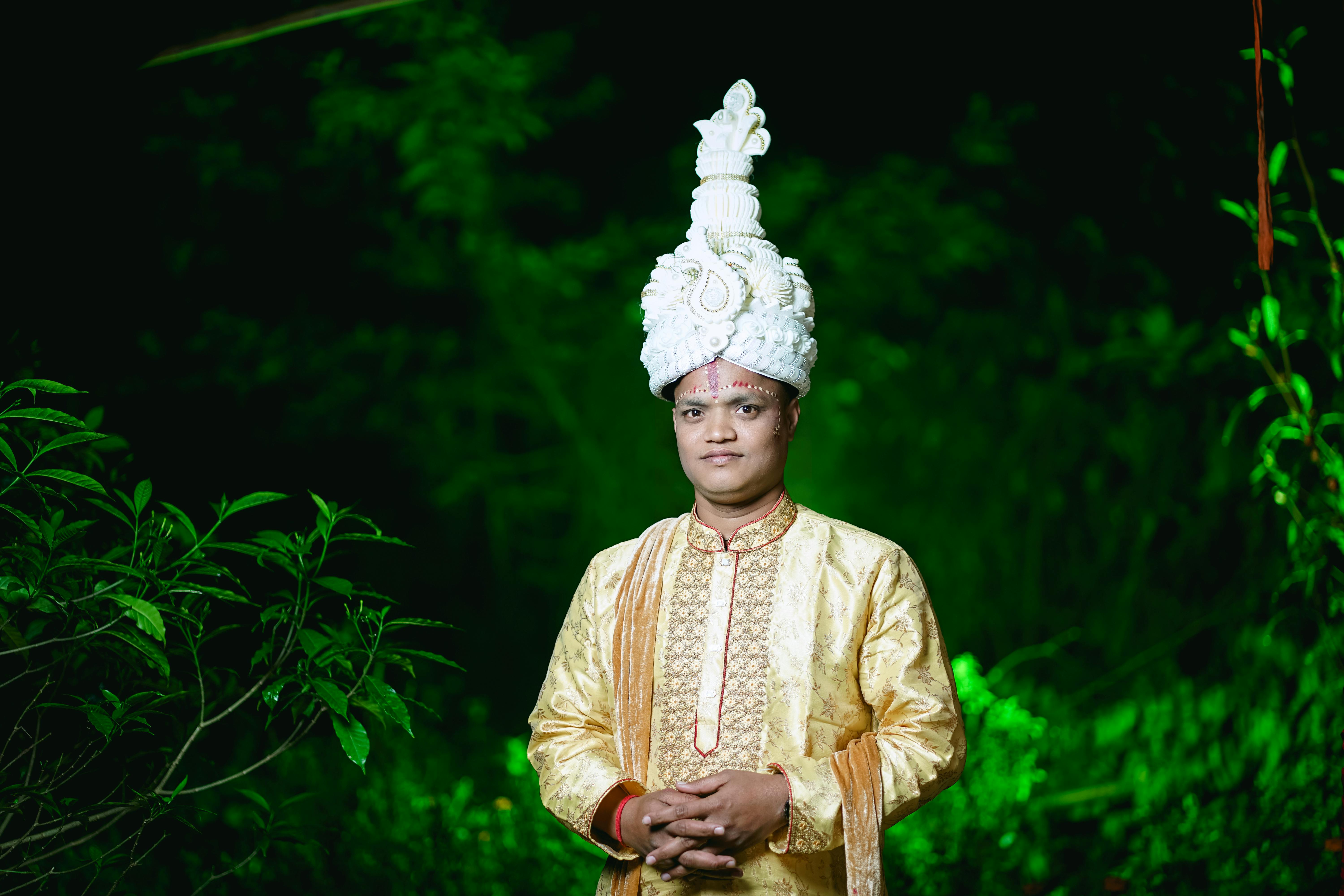 Zee BanglaSonar, a Bengali general entertainment channel, launched — Photo by Sabir Khan Shourov on Pexels