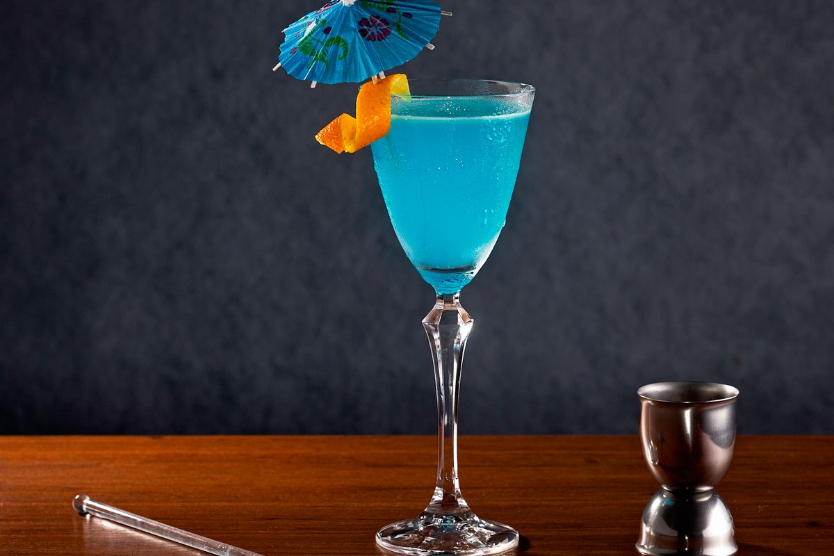 Recette French 75 : gin et champagne - Préparation détaillée du French 75 : étape par étape