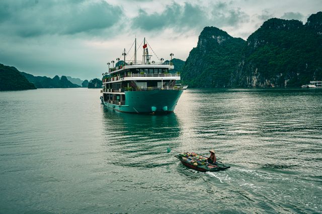 Ha Long