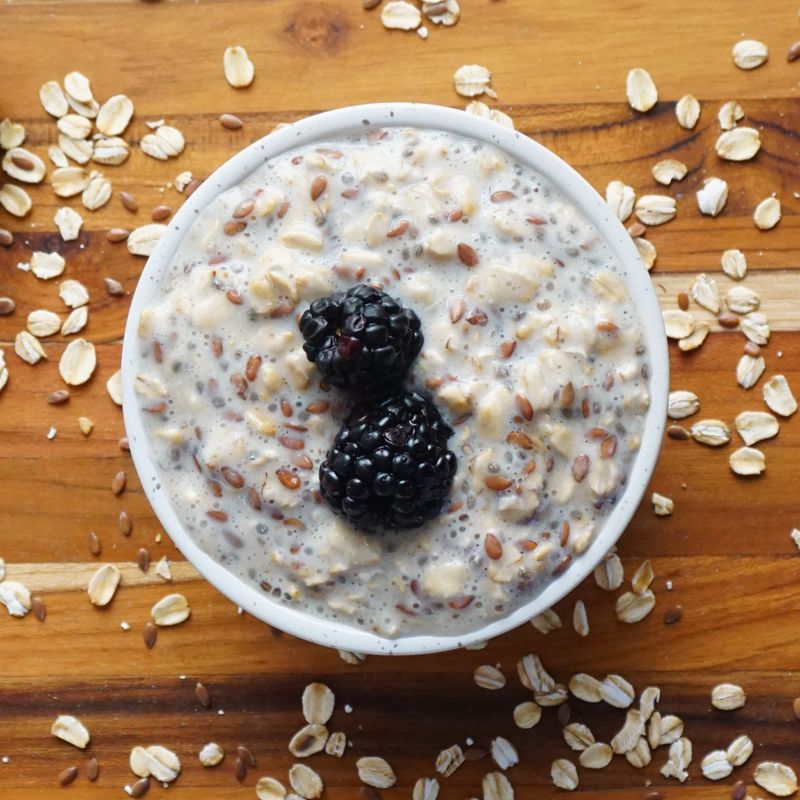 Overnight Oats with Berries