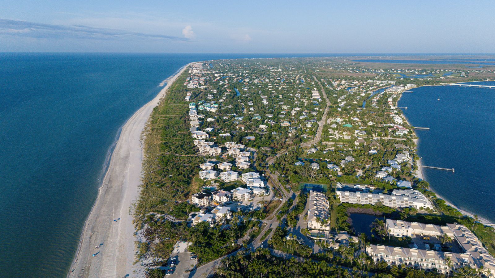 Florida Panhandle Authority Drafts Short-Term Rental Registry
