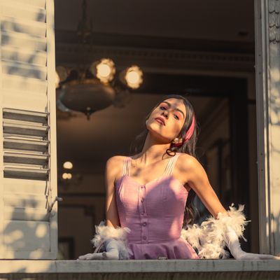 Fashion editorial portrait — photo by Guillermo Berlin on Pexels