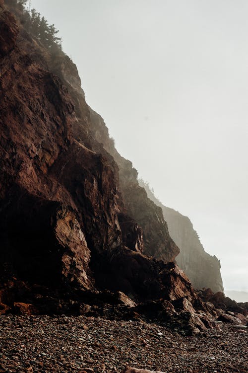 Fotobanka s bezplatnými fotkami na tému hmla, Nikon, rock