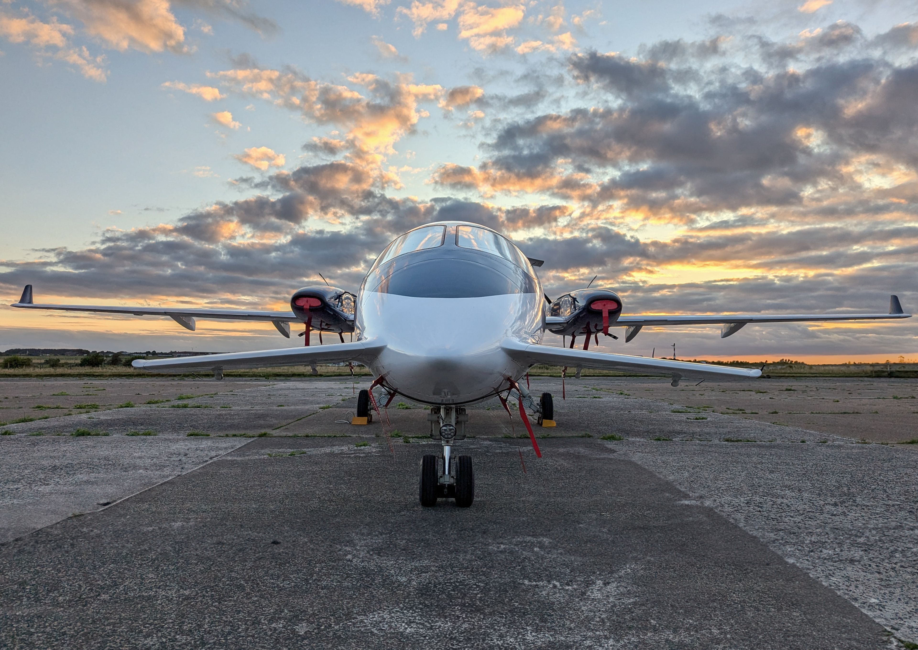 Beaune-Challanges Airfield (LFGF), Beaune/Challanges — private jet cleaning