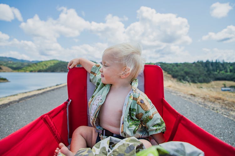 Baby On Wagon