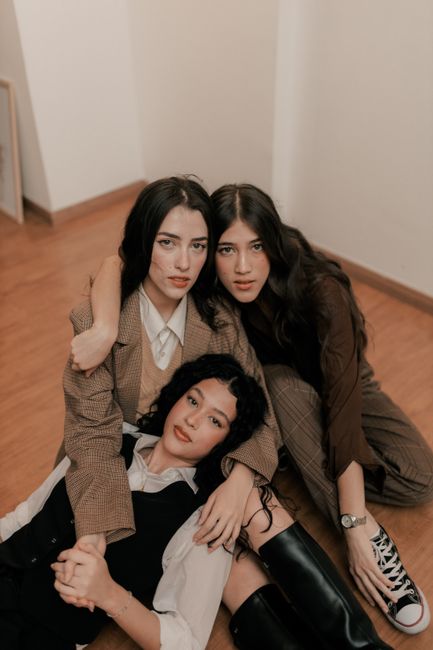 Item Kunci untuk Casual Smart Look 2025 Item Kunci untuk Casual Smart Look 2025