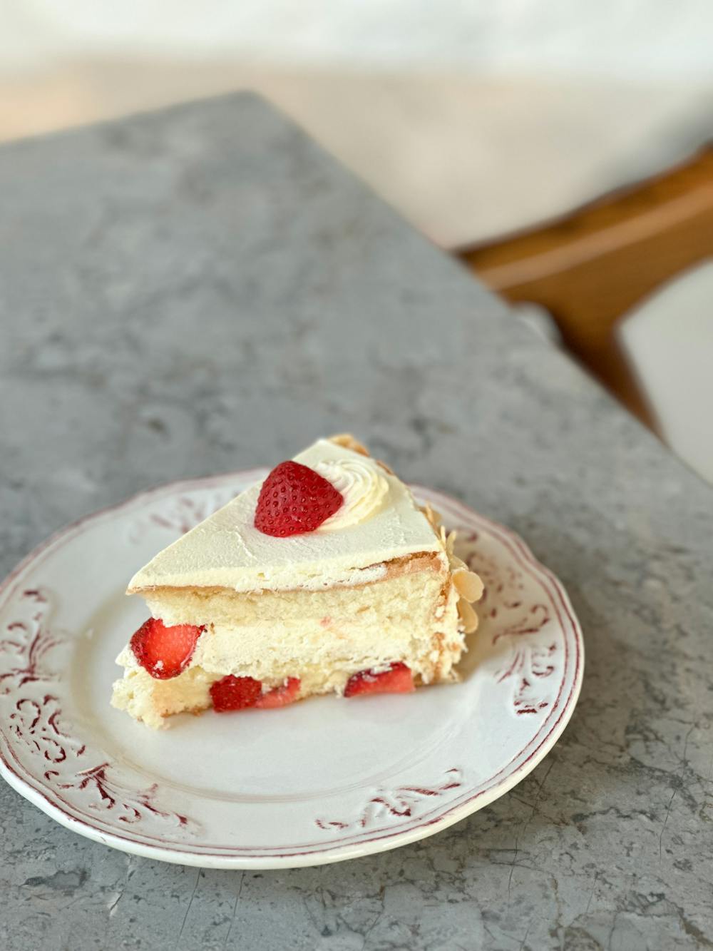 Strawberry Jello Poke Cake