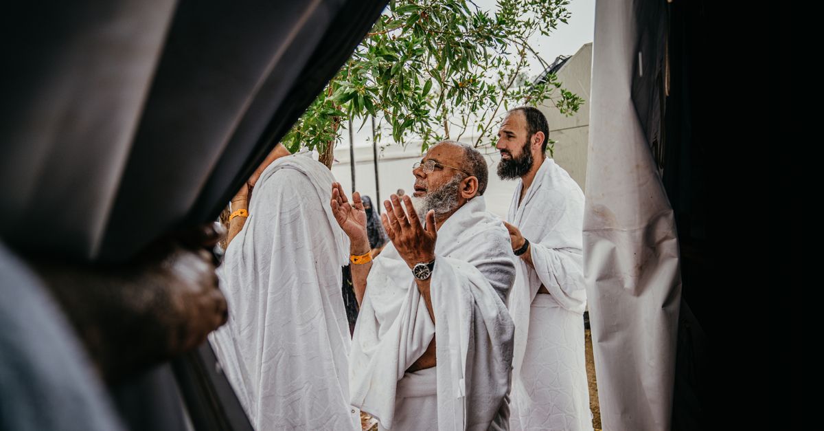 Man Wearing Ritual Robe Men in White Robes · Free Stock Photo