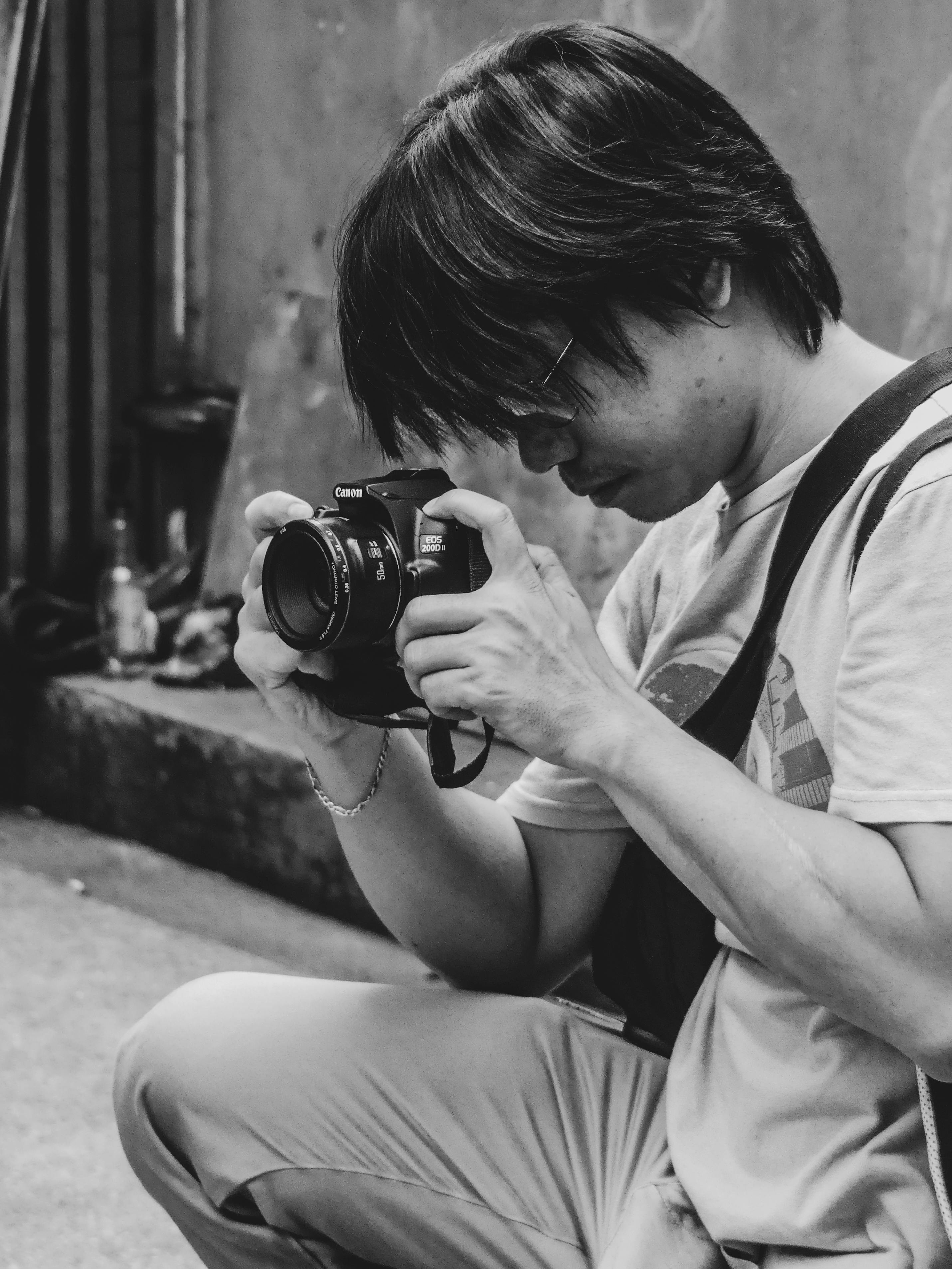 Raonóir Buiséid Barr do Grianghrafadóireacht Doiciméadach Nua-Aimseart –  Dutch|Thrift, image size:975x1300