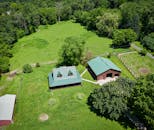 夏季鸟瞰明尼苏达州达科他州的乡村住宅