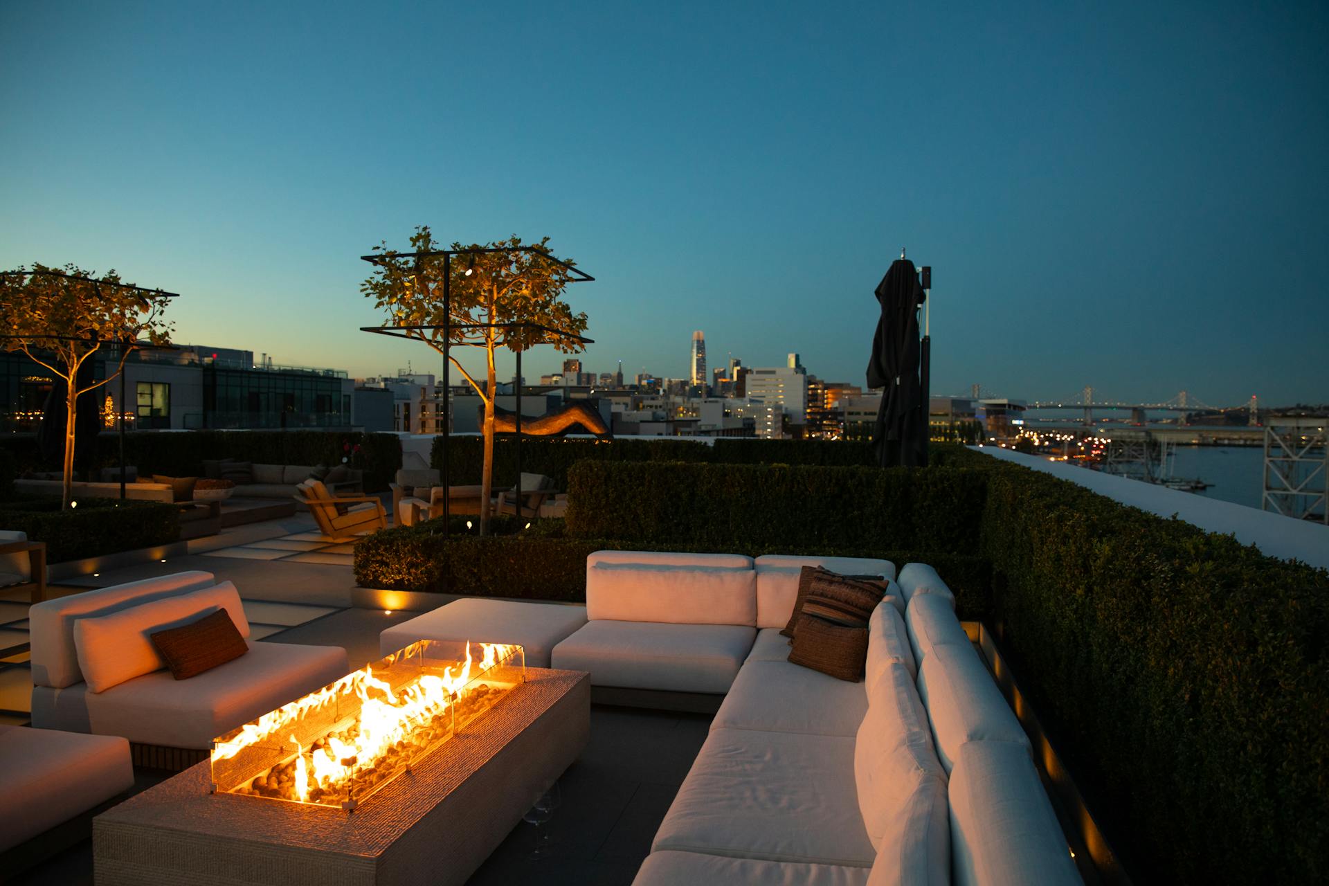 Rooftop Fire Pit with San Francisco Skyline at Twilight