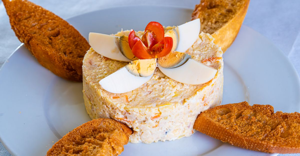Guadeloupe Food & Dining — Caribbean travel guide