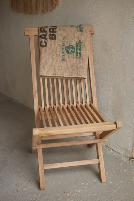 Build Furniture from Recycled Materials