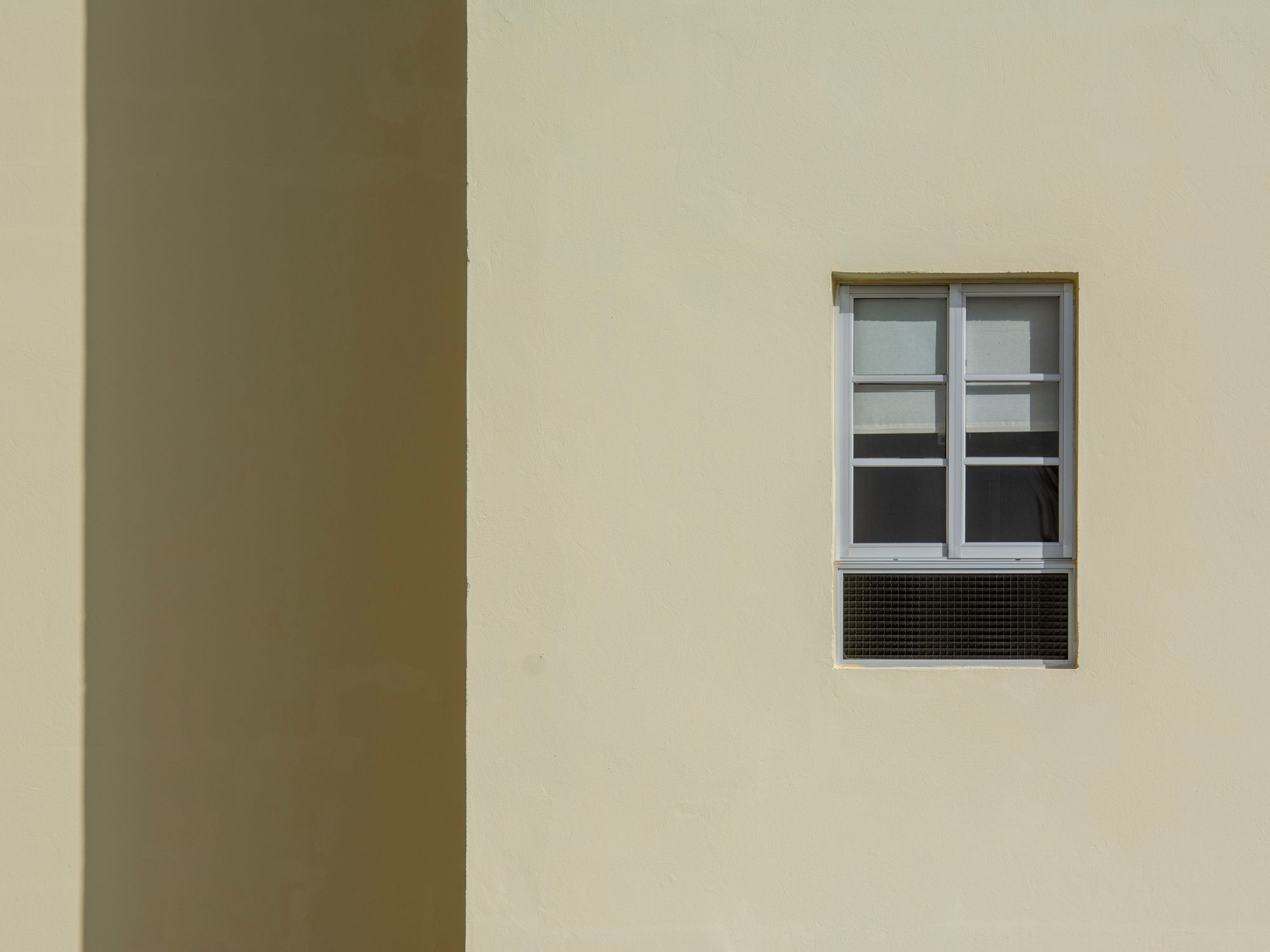 uPVC Spraying in Gants Hill, Redbridge — specialist spraying uPVC frames a new colour