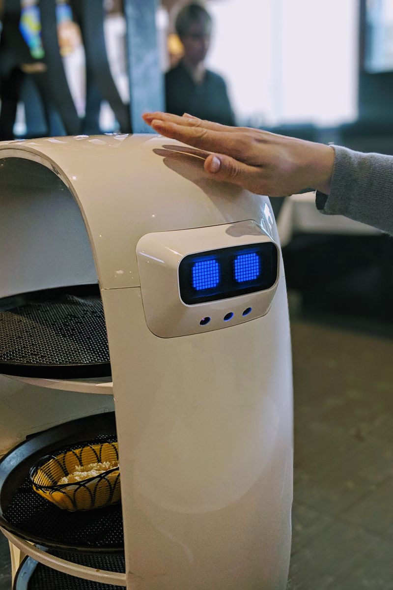 AI 攻佔快餐店!從編碼到漢堡:2026 自動化革命如何讓你點餐不再等候? AI 攻佔快餐店!從編碼到漢堡:2026 自動化革命如何讓你點餐不再等候?