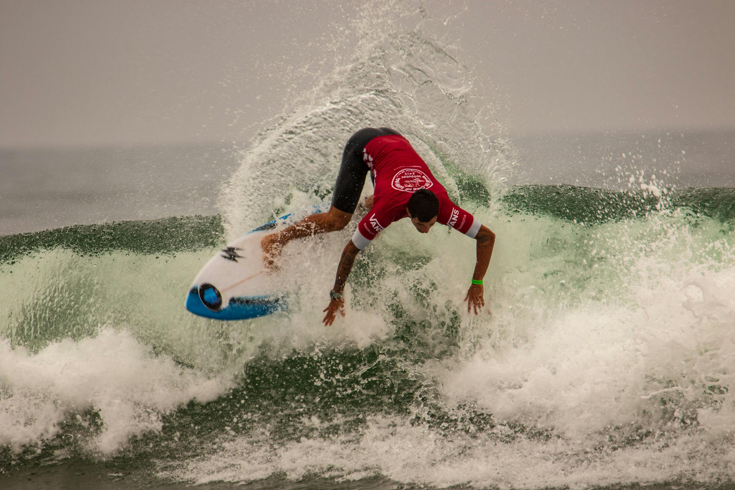 Man Surfing on Ocean · Free Stock Photo