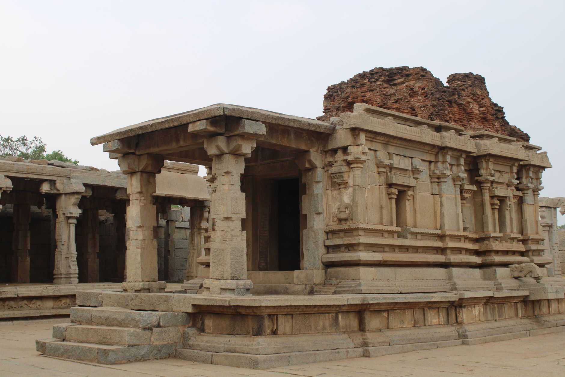 Best Resorts in Hampi for a Weekend