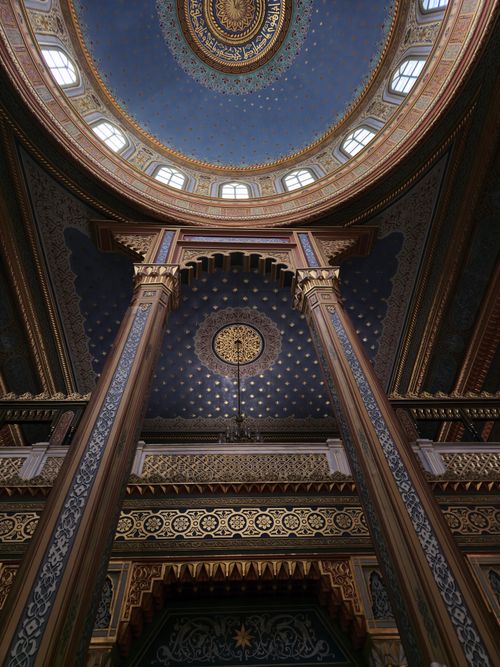 Free View of a richly decorated dome interior in a historic Istanbul mosque, showcasing intricate patterns and architecture. Stock Photo