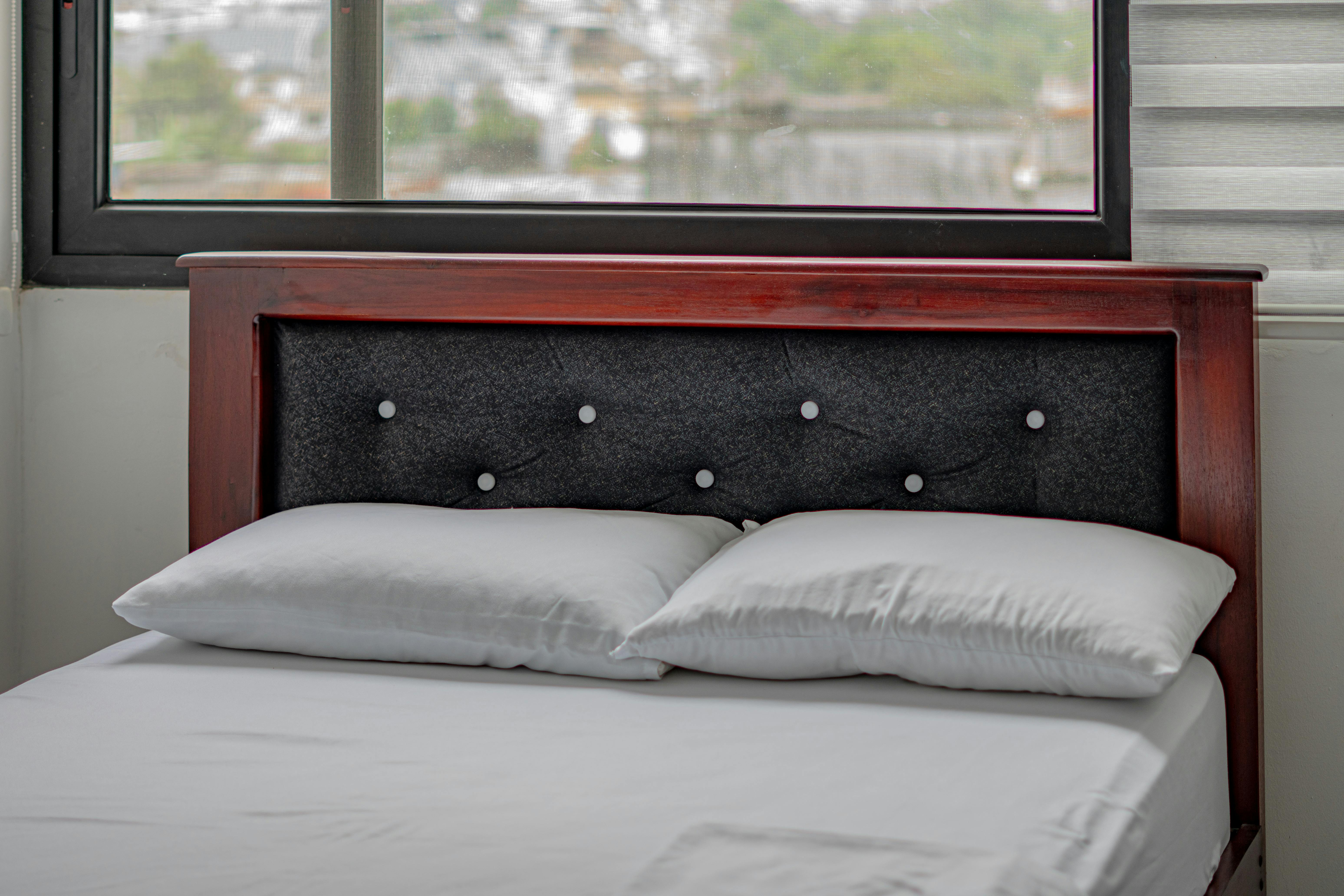 Set complet lenjerie hotel 100% bumbac Percale de la Paolo.ro — soluția preferată a pensiunilor premium din Oltenia