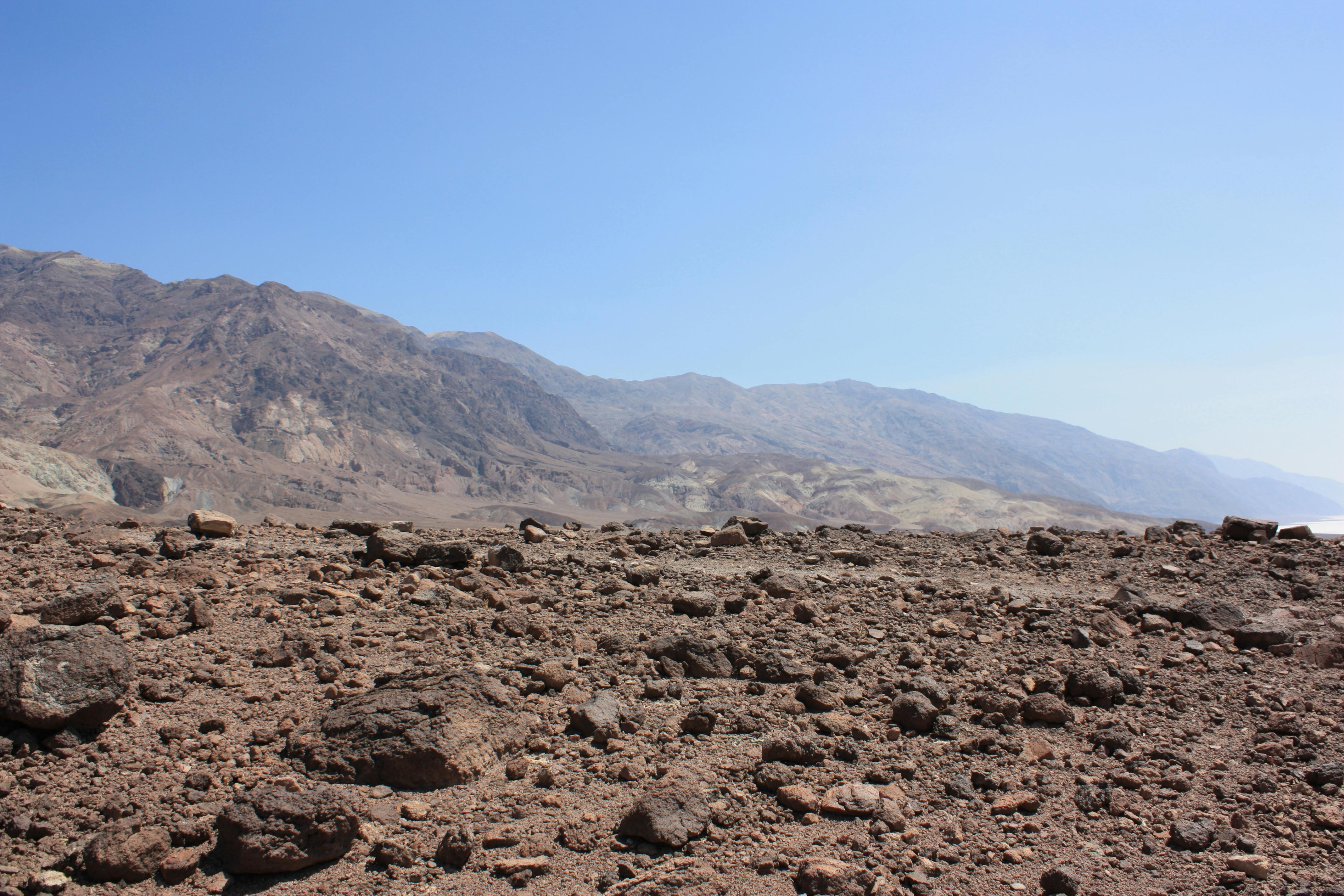 the desert is covered in rocks and dirt