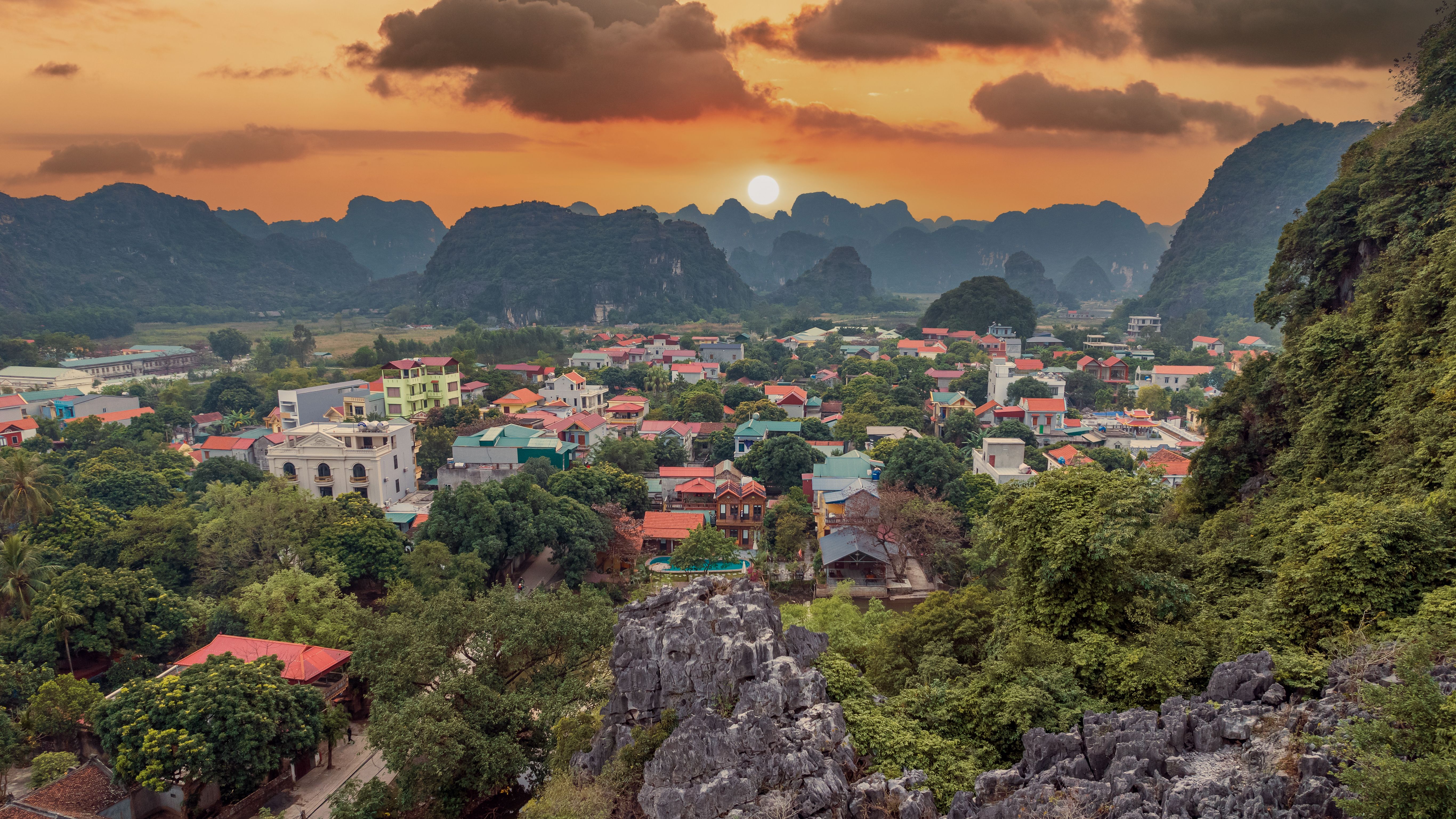 vietnam Vacation Packages & Tours