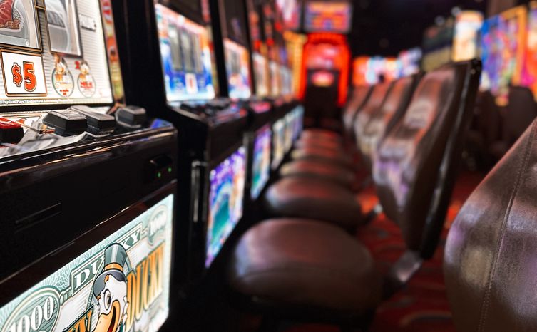 Online Casino: Spielautomaten und Live-Spiele im Überblick