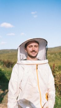 Emma Marlowe, founder and head writer of Honeybees 101