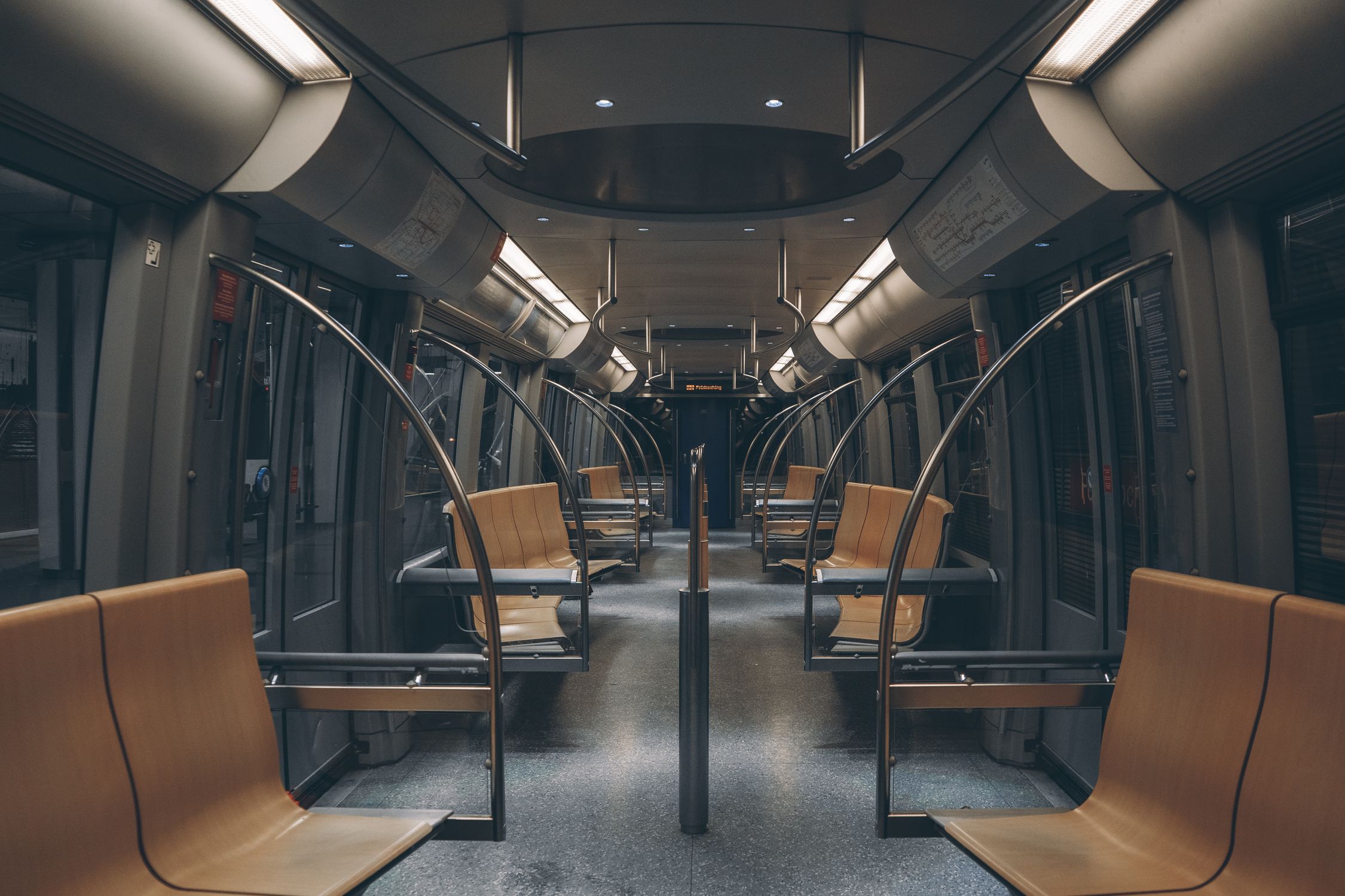 Rmpty Train Empty Train · Free Stock Photo