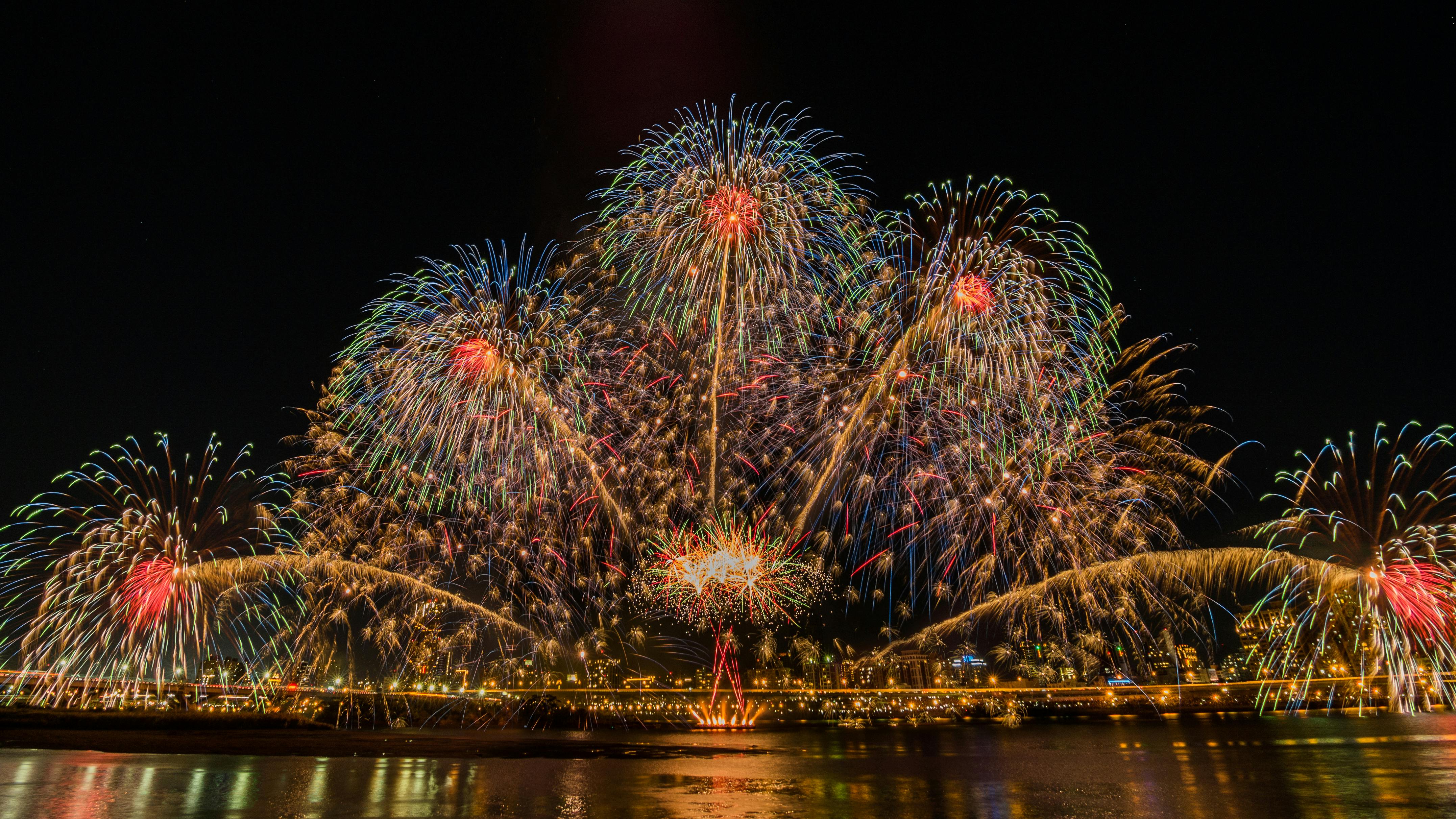 Fireworks At Night · Free Stock Photo