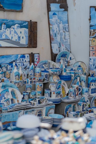 Ceramics & pottery