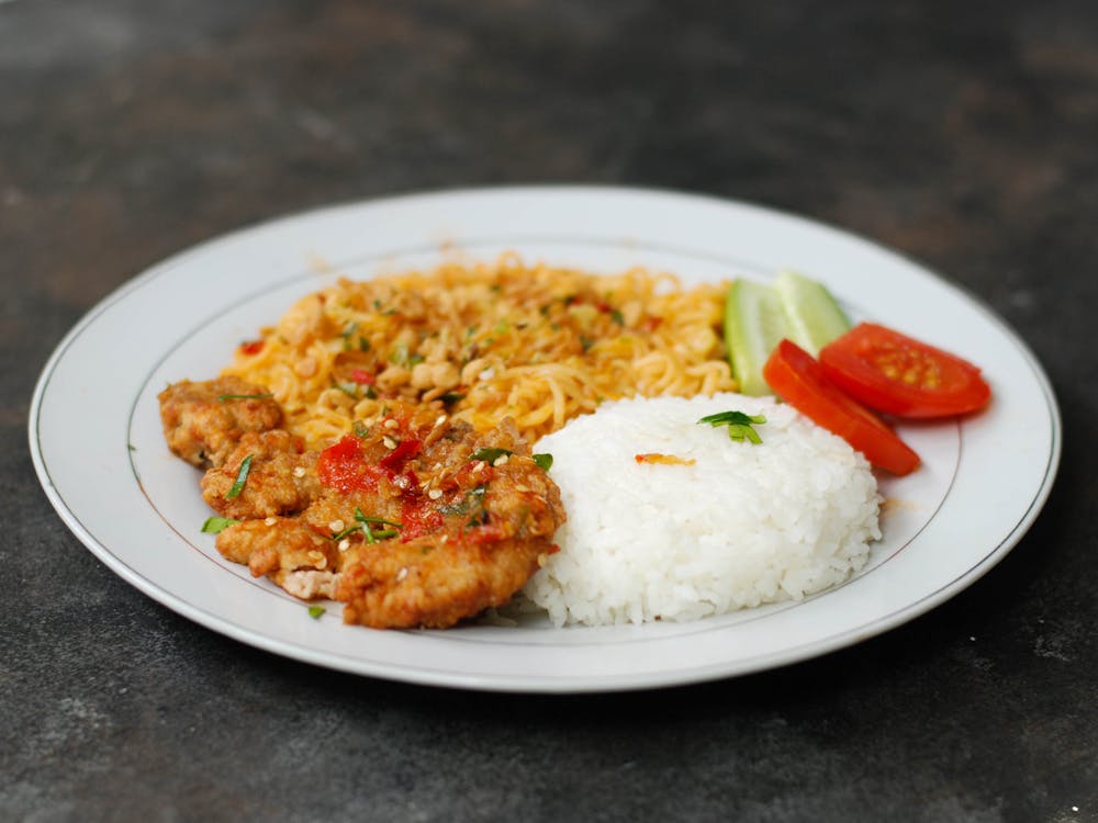 Ayam Penyet (Smashed Fried Chicken) Ayam Penyet (Smashed Fried Chicken)