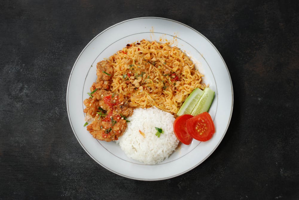 Vegetable Stir-Fried Rice Noodles