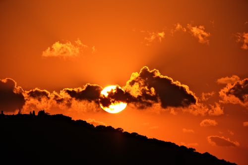 Free Dramatic sunset over Büyükada, Istanbul, with a breathtaking silhouette and vibrant sky. Stock Photo
