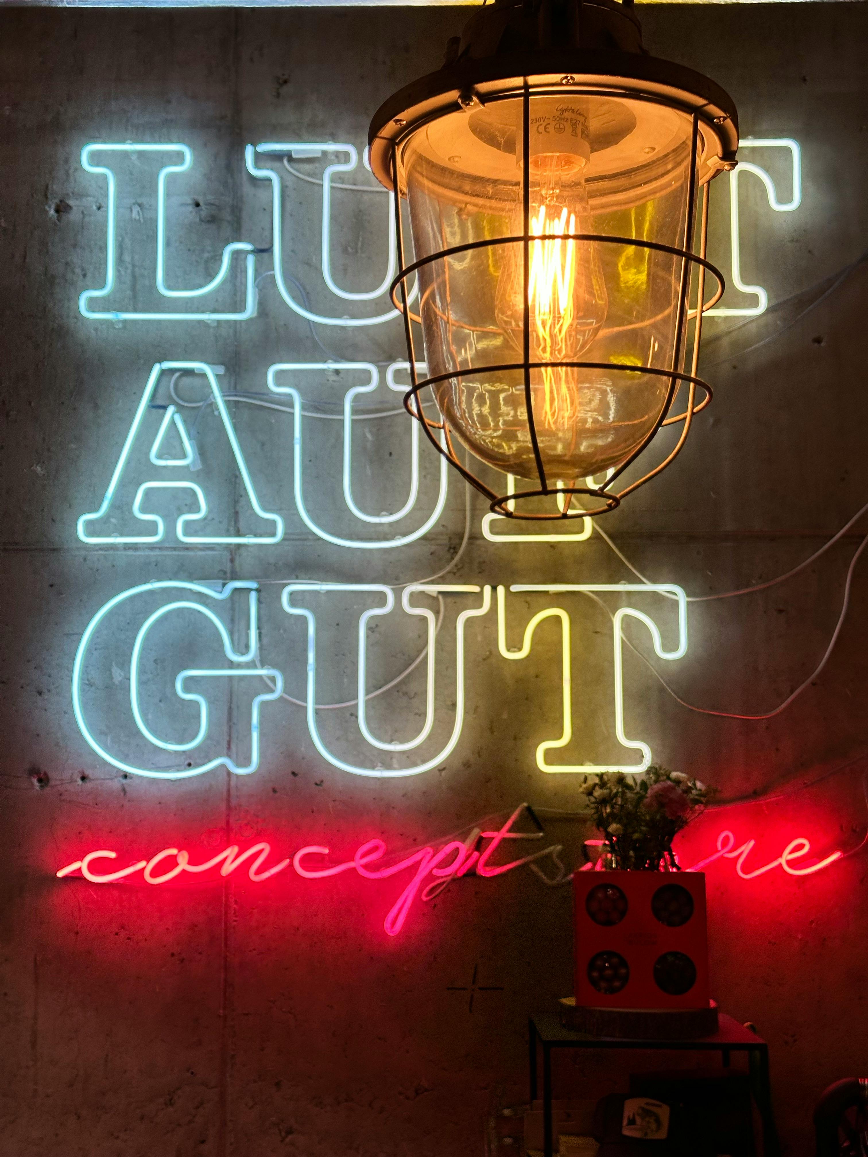 Combining Traditional and Contemporary ⁢Typography Styles